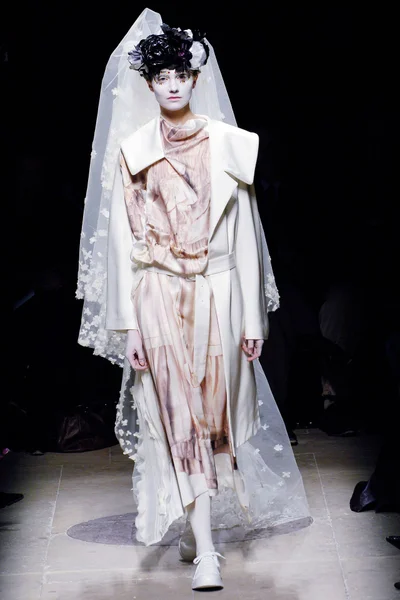 Look 22